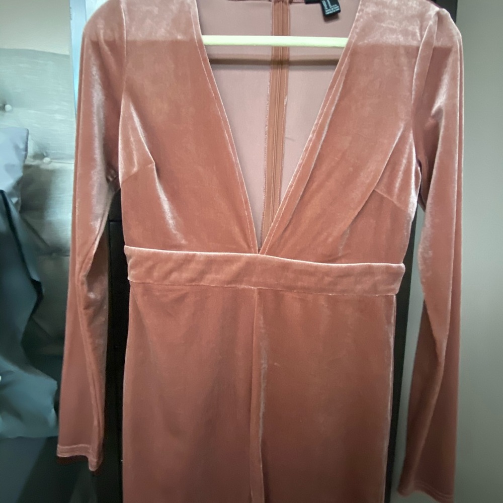 Mauve velour romper